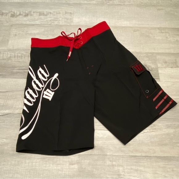 Mada Trunks / Boardshort - Size 34 - Picture 1 of 4